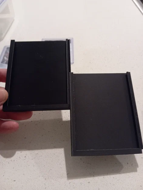 Khung treo thẻ bài Top Loader lên tường - Phụ kiện trưng bày 3D - Image 3