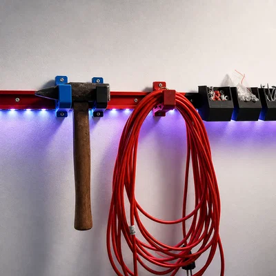 GR-Wall: Hệ thanh ray modular treo tường cho gara