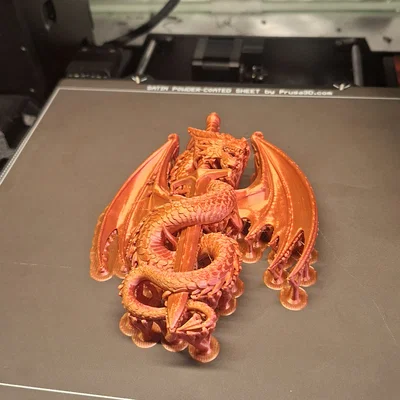 Mô hình 3D Rồng cuộn quanh thanh kiếm ấn tượng