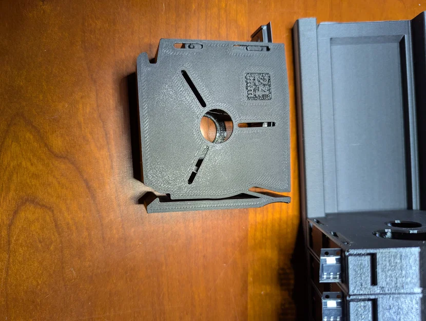Hộp chứa băng linh kiện SMD (Tape Magazine) - 24mm - Image 1