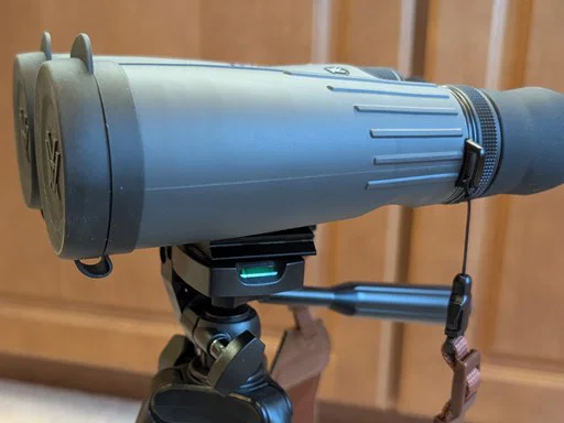 Ngàm gắn ống nhòm lên tripod, tương thích 1/4-20 & Arca - Image 2