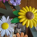 Bó Hoa May Day cho Lego Wreath: 15 Món (13 Hoa + 2 Lá) - Thumbnail 3