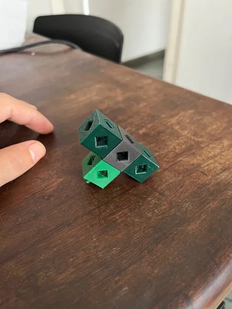 Calibration Block: Khối lập phương hiệu chuẩn kiêm đồ chơi lắp ráp - Image 2