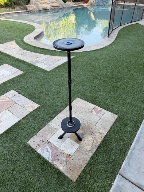 Tripod Xoay Vệ Sinh Lọc Hồ Bơi (Spinning Pool Filter Cleaning Tripod) - Image 1