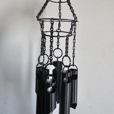 Chuông gió trông mỏng manh (Fragile looking Wind Chimes)