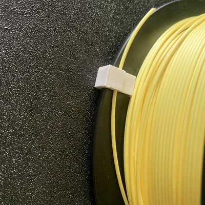 Filament Clip v2: Kẹp giữ đầu sợi nhựa in 3D gọn gàng, tránh rối