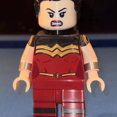 Justice Lord Wonder Woman MegaFigure (Tỷ lệ 5:1)