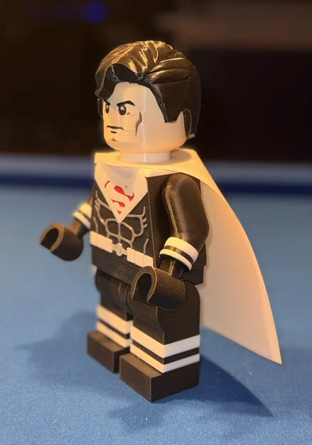 Justice Lord Superman MegaFigure (5:1 Scale) – Mô hình khổng lồ 500% - Image 4