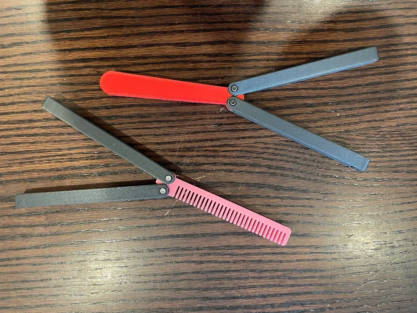 Mẫu lược xếp kiểu bướm (Butterfly Knife Comb) in 3D độc đáo - Image 2