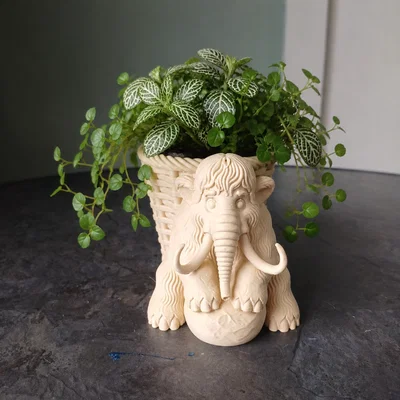 Chậu Cây 3D Voi Ma Mút Đáng Yêu (Cute Mammoth Planter) Độc Đáo