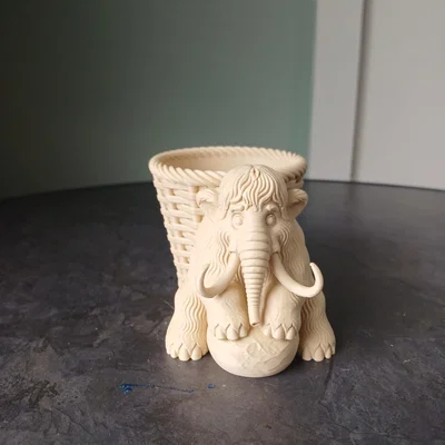 Chậu Cây 3D Voi Ma Mút Đáng Yêu (Cute Mammoth Planter) Độc Đáo