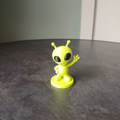Tượng Người Ngoài Hành Tinh Dễ Thương (Cute Alien Figurine)