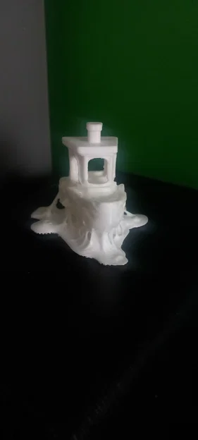 Melted Benchy (Benchy Bị Chảy Nắng) - Image 2