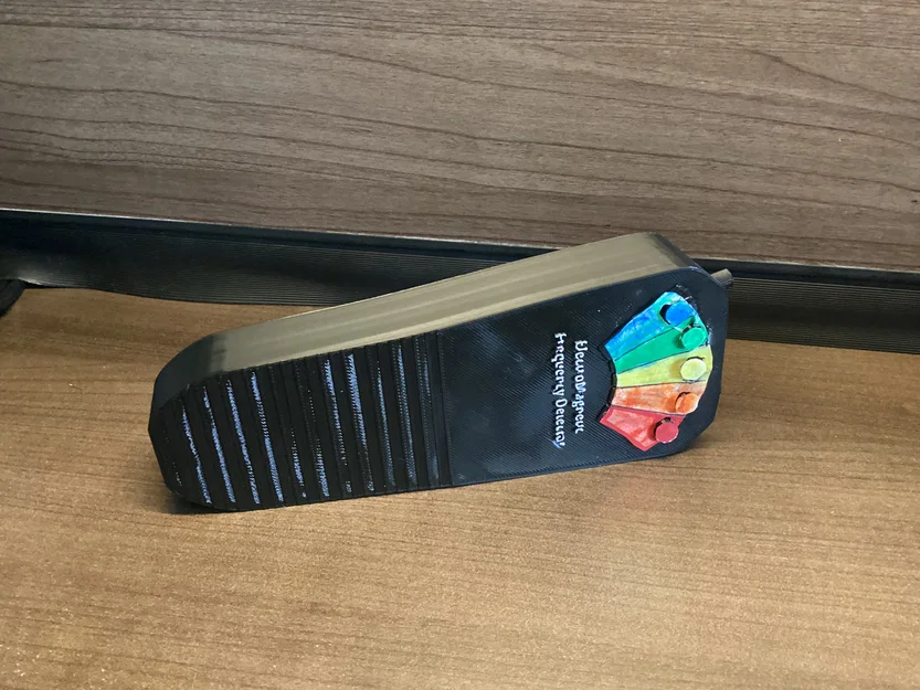 Phụ kiện EMF Type (Phasmophobia) – Phasmophobia Type EMF Prop - Image 5