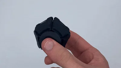Fidget Squeezer – Đồ chơi bóp nặn fidget in 3D - Image 2
