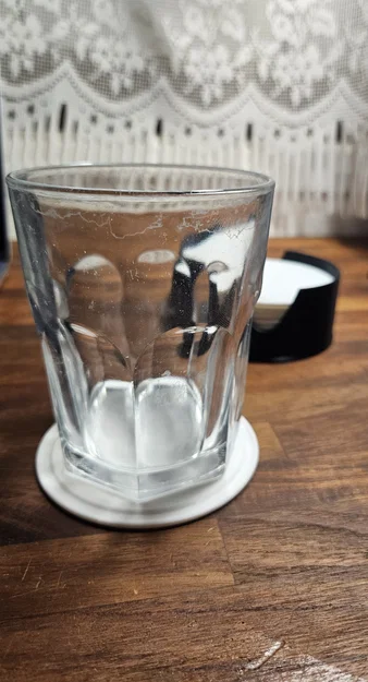 Dessous de verres (Lót ly) - Image 1