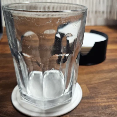 Dessous de verres (Lót ly)
