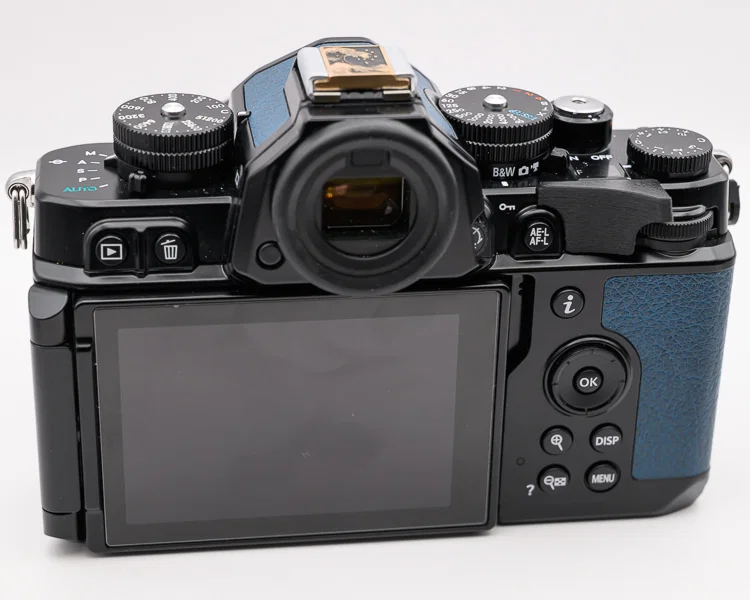 Tựa Ngón Tay Cái Nikon Zf (Nikon Zf Thumb Rest) - Image 1