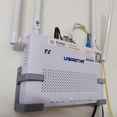 Giá treo tường router (Router wall mount)