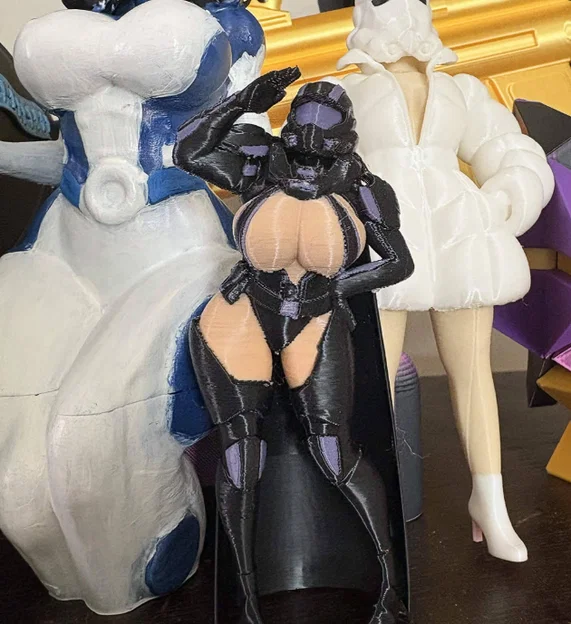 Mô hình 3D Helldiver Skimpy - Tượng trang trí phong cách game đẹp mắt - Image 1