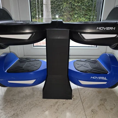 Kệ đứng 2 hoverboard – giá lưu trữ tiết kiệm diện tích