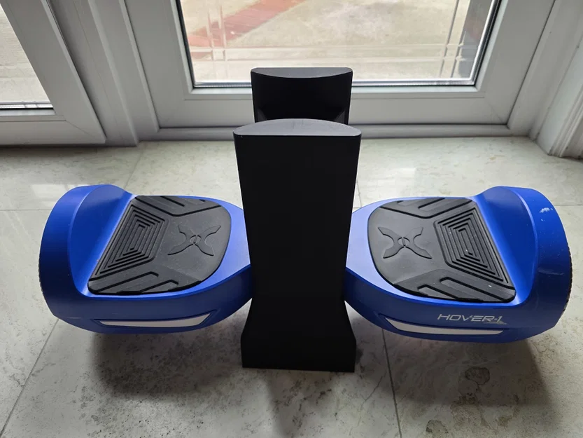 Kệ đứng 2 hoverboard – giá lưu trữ tiết kiệm diện tích - Image 2