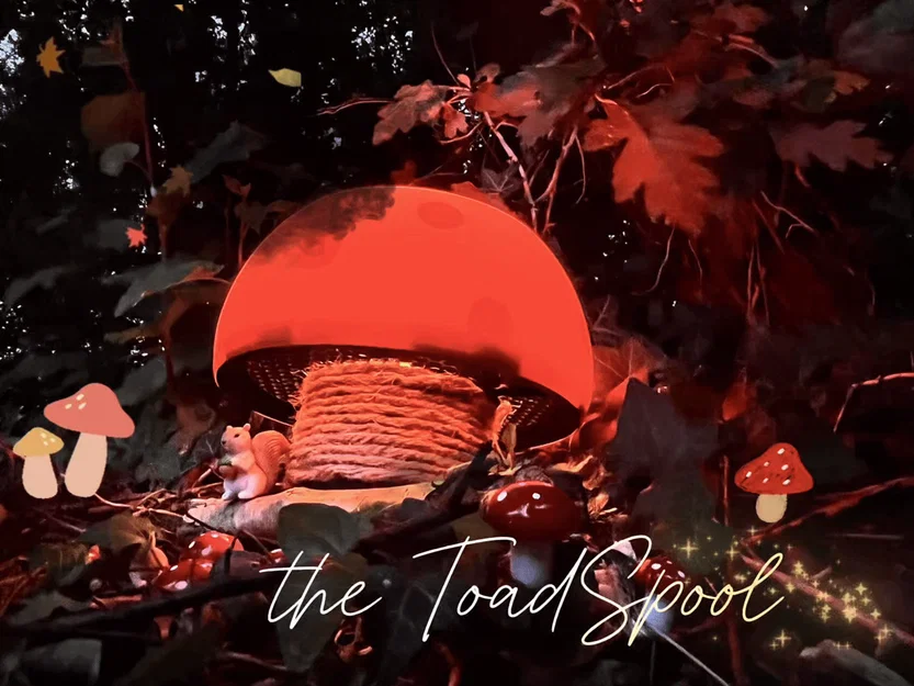 The ToadSpool – Đèn ngủ hình nấm từ spool tái chế - Image 1