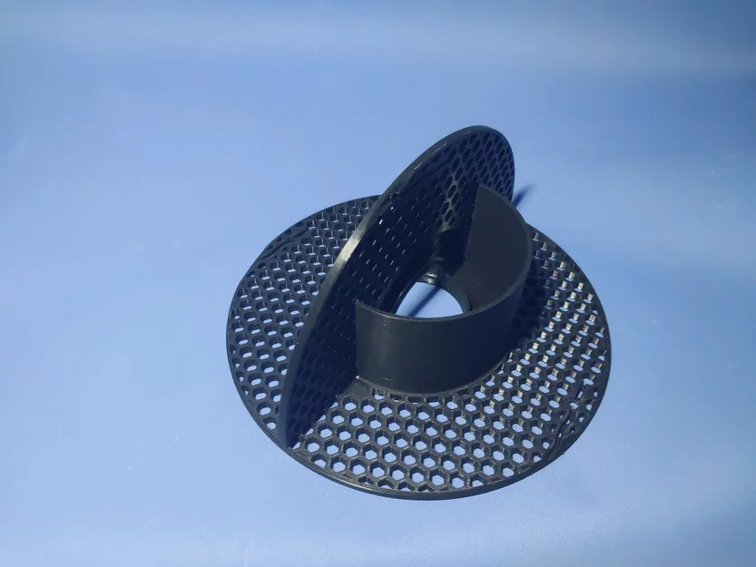 Kệ trưng bày từ cuộn filament rỗng - Image 5