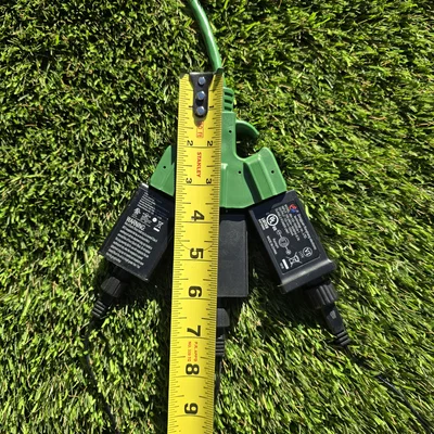 Nắp che ổ cắm ngoài trời cho đèn trang trí dịp lễ (Weather Shield)