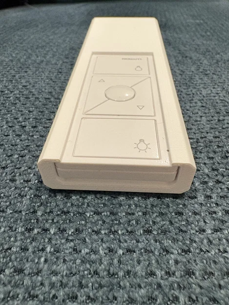 Giá đỡ Lutron Pico Remote: Biến công tắc thành điều khiển cầm tay - Image 1