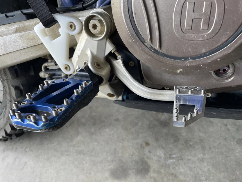Bàn đạp phanh Husqvarna 701 hạ thấp (Brake Pedal Extension) - Image 2