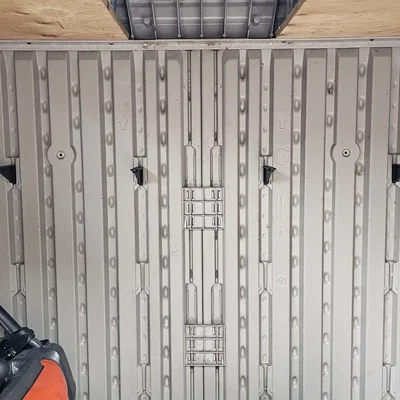 Pat đỡ kệ cho nhà kho Rubbermaid (3D Printed Shelf Bracket)