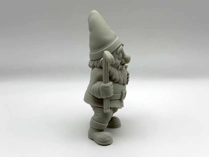 The Tipsy Garden Gnome – Chú Gnome Say Xỉn Trang Trí - Image 3