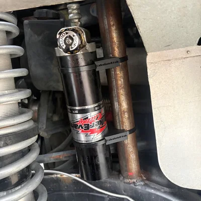 Gá/Block gắn bình dầu rời cho coil-over (Coil-over reservoir mounts)