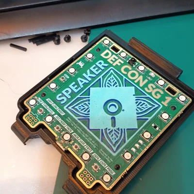Vỏ/Enclosure cho DEFCON SG1 Badge (DEFCON SG1 BADGE ENCLOSURE)