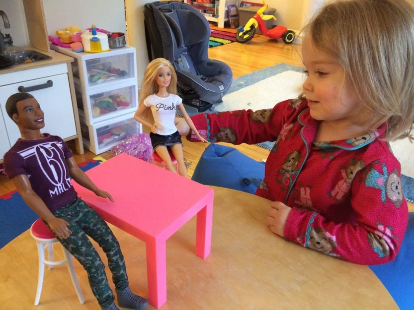Bàn đồ chơi xinh xắn cho búp bê (Simple Doll Table) tự in 3D - Image 2