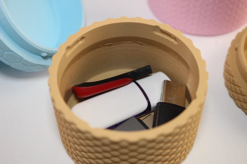 Hộp đựng Snap-Fit Containers - Image 2
