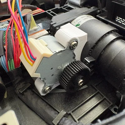 Bracket motor ống kính máy chiếu XGIMI Halo+ (XGIMI Halo+ beamer lens motor bracket)