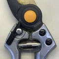 Tay gạt khóa thay thế cho kéo tỉa cây Fiskars - Thumbnail 1