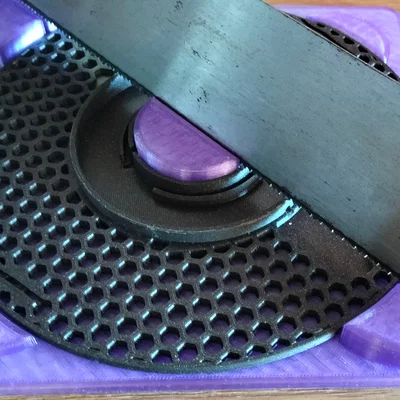 Spoolcutter cắt spool Prusament để tái sử dụng, tiết kiệm tài nguyên