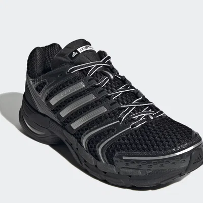 Mô hình giày thể thao Adidas in 3D bằng vật liệu dẻo TPU