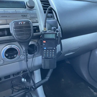 Giá gắn bộ đàm HAM cho Tacoma (Tacoma HAM Radio Mount)
