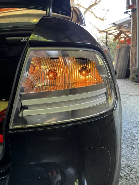 Khung Đỡ Dải Đèn LED Dynamic Cho Xe Saab 9-3 (2002-2007) - Image 3