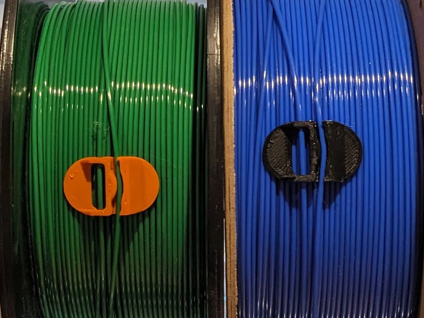 Kẹp Filament “Tủ” của Bà Ngoại Siêu Nhân - Image 1