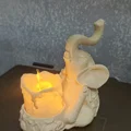 Mẫu in 3D chân nến hình chú voi trang trí bàn làm việc - Thumbnail 1