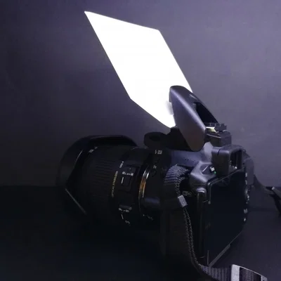 Phụ kiện in 3D giá gắn tấm tán sáng flash máy ảnh siêu tiện lợi