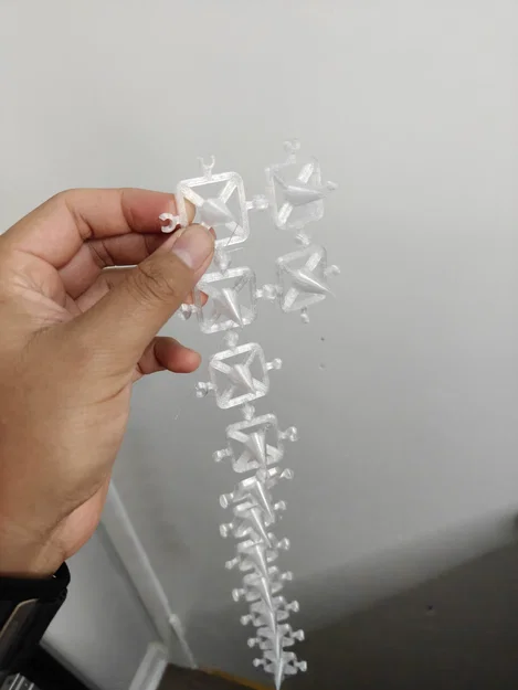 Gai chống mèo cho xe máy (Anti-cat spikes for motorcycle) - Image 4