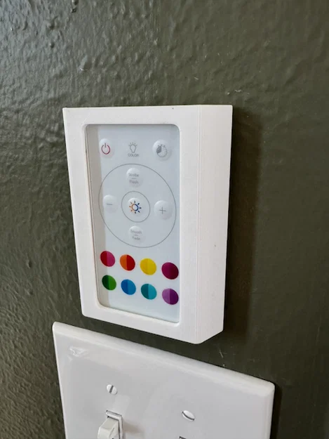 Giá Treo Tường Remote Bóng Đèn (Light Bulb Remote Wall Mount) - Image 1