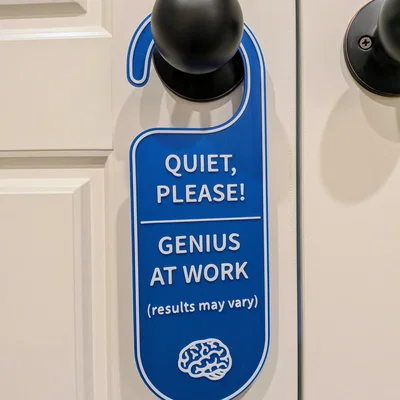 Móc Treo Cửa “Quiet Please Genius At Work”