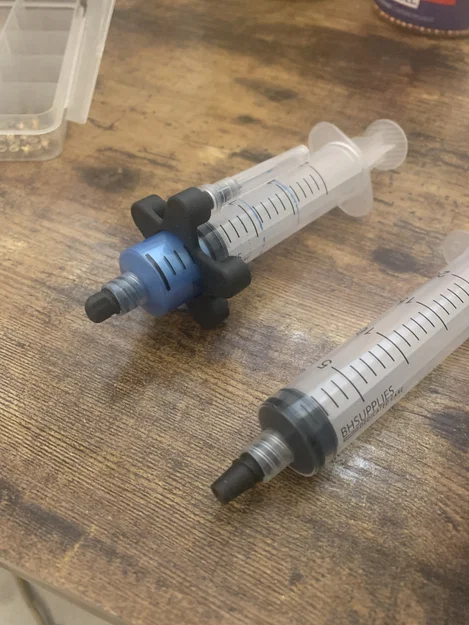 Syringe Luer Tips – Bộ đầu tip và khay giữ cho ống tiêm 20ml - Image 3
